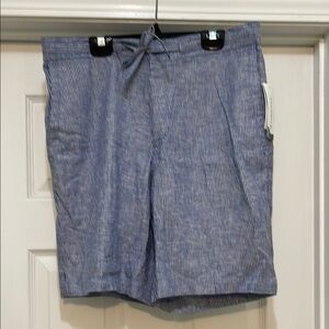 NWT Cubavera - blue & white pinstripe linen blend Bermuda shorts - size M